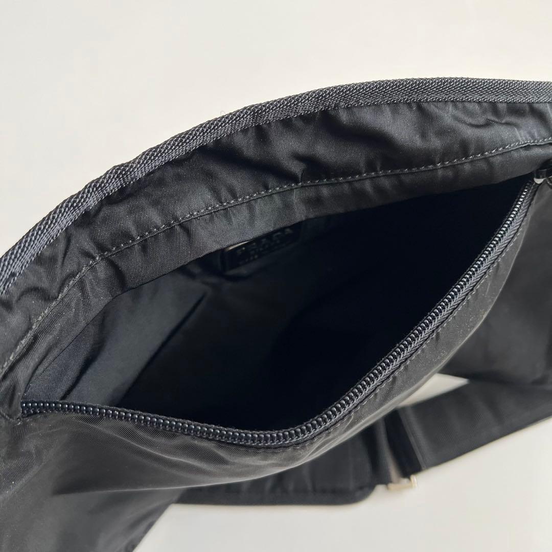 バッグ PRADA TESSUTO TRAVEL NYLON BODY BAG