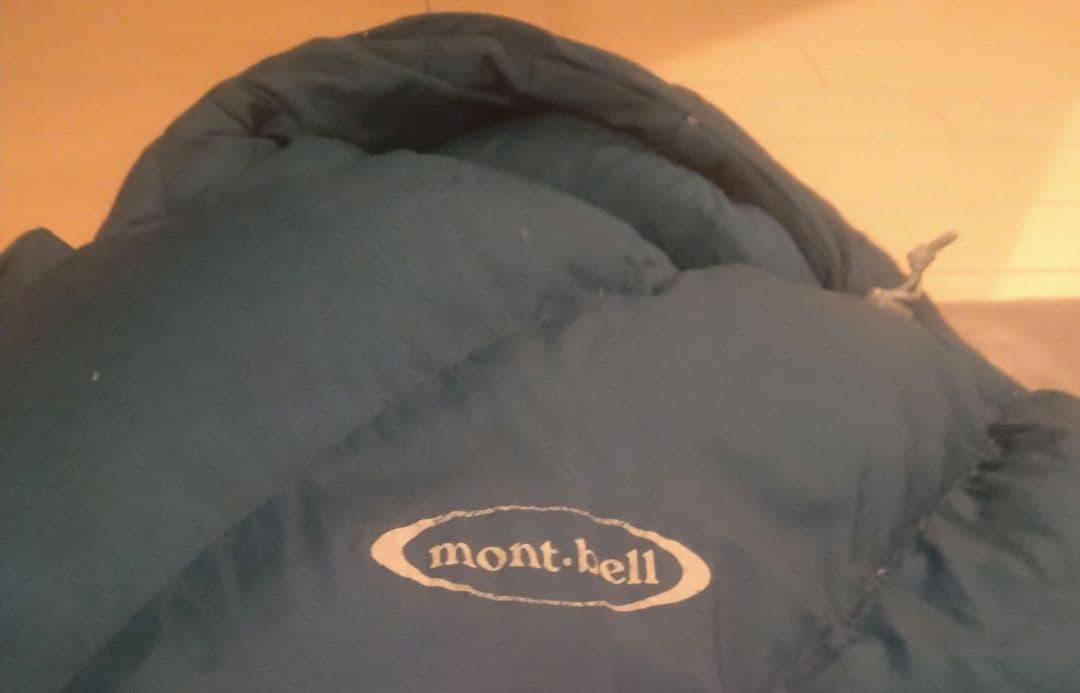 モンベル　寝袋　超軽量　800FP U.L.スーパー スパイラルダウンハガー