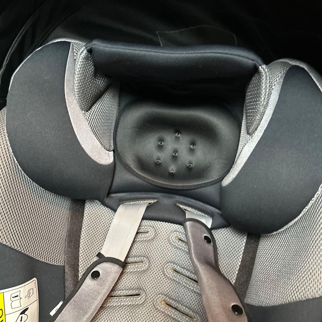 美品 Aprica フラディアラクート プレミアム チャイルドシート　シェード付