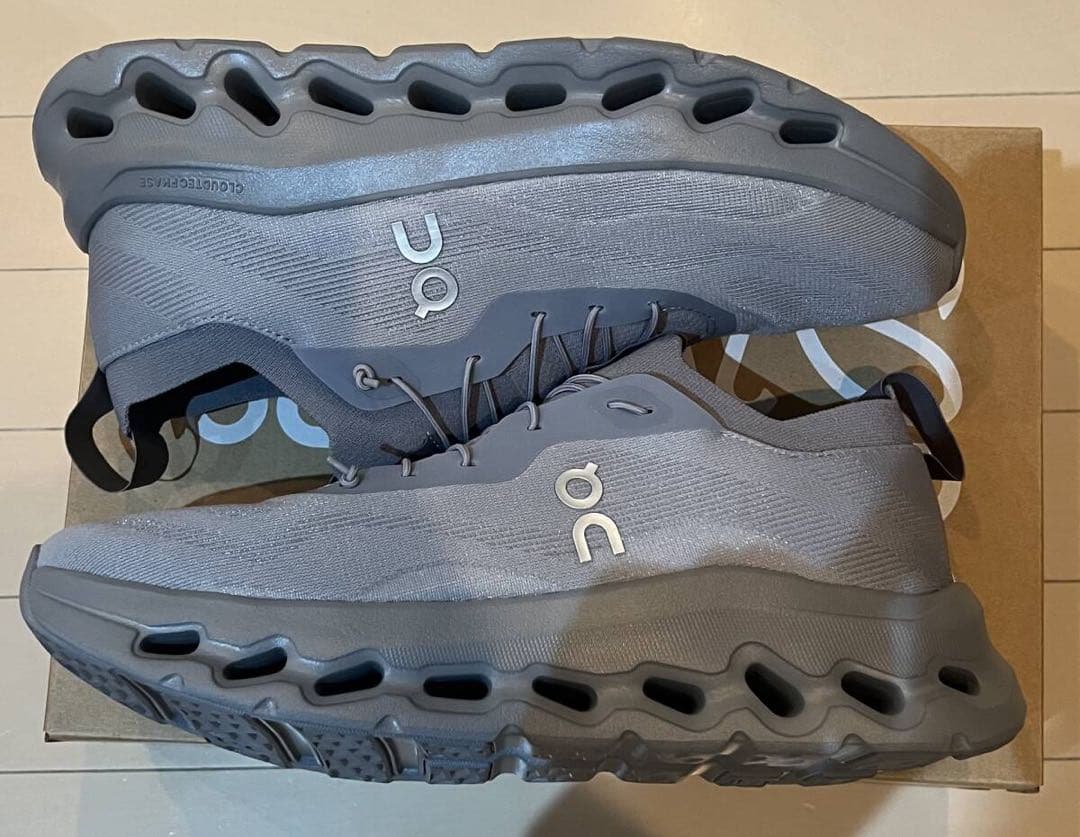 【新品】LOEWE ×On ロエベ オン Cloudtilt クラウドティルト