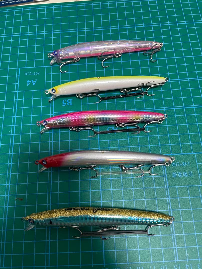 Blue Blue（ブローウィン、アイザーなど）カゲロウ　シーバスルアー