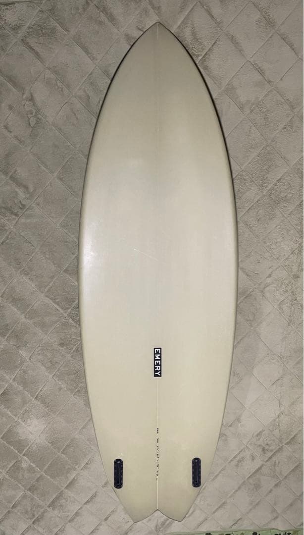 Emery Retoro bay twin fin 5’10