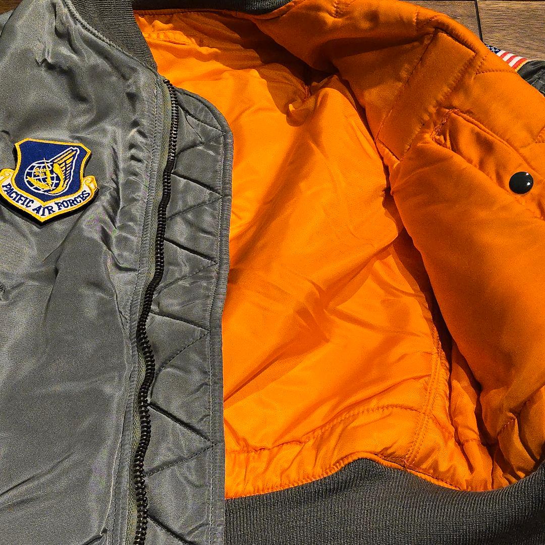 美品　ALPHA INDUSTRIES　アルファ　９０年代　MA−1　カーキ　S