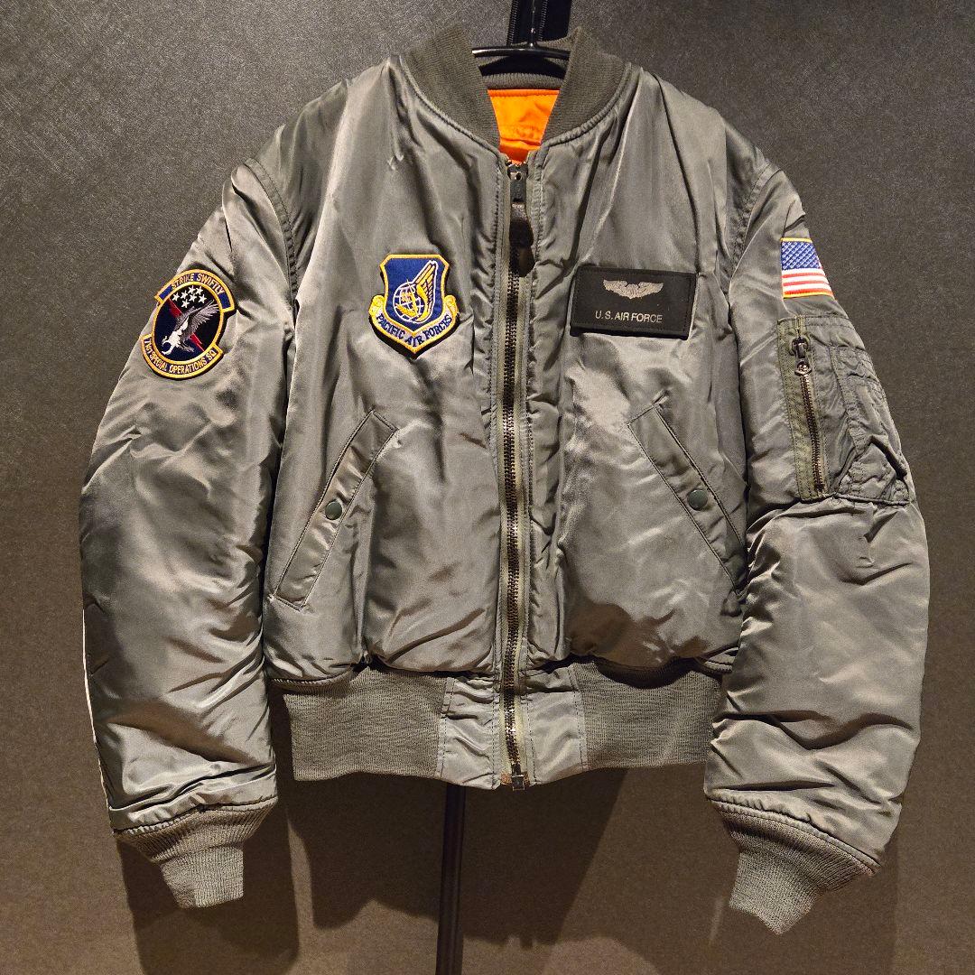 美品　ALPHA INDUSTRIES　アルファ　９０年代　MA−1　カーキ　S