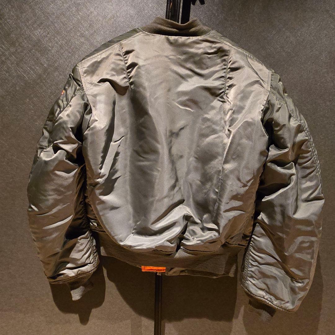 美品　ALPHA INDUSTRIES　アルファ　９０年代　MA−1　カーキ　S