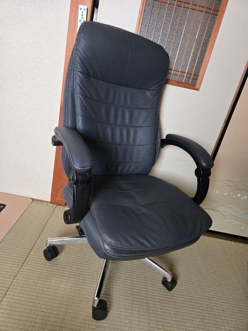 ニトリ オフィスチェア (OC708N Nシールド BK) - メルカリ