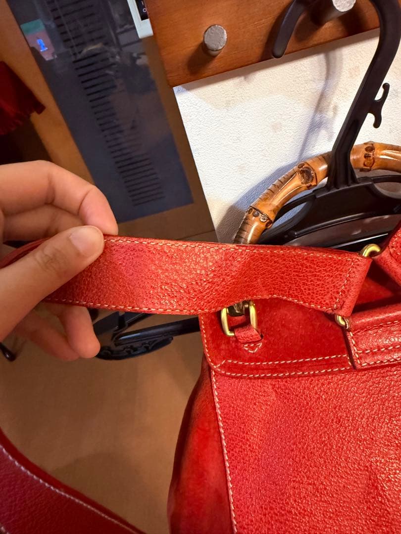 GUCCI レッド スエード バックパック 未使用