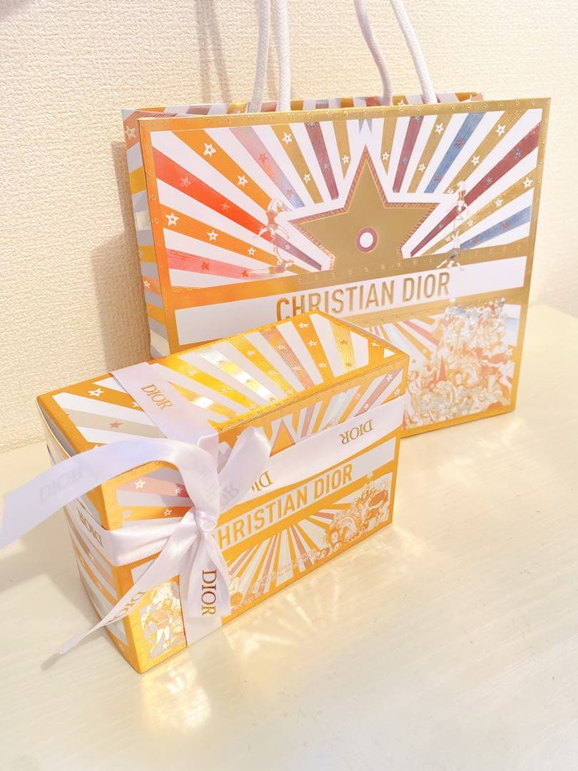 【新品】ディオール ホリデー オファー (限定品) ショッパー付き