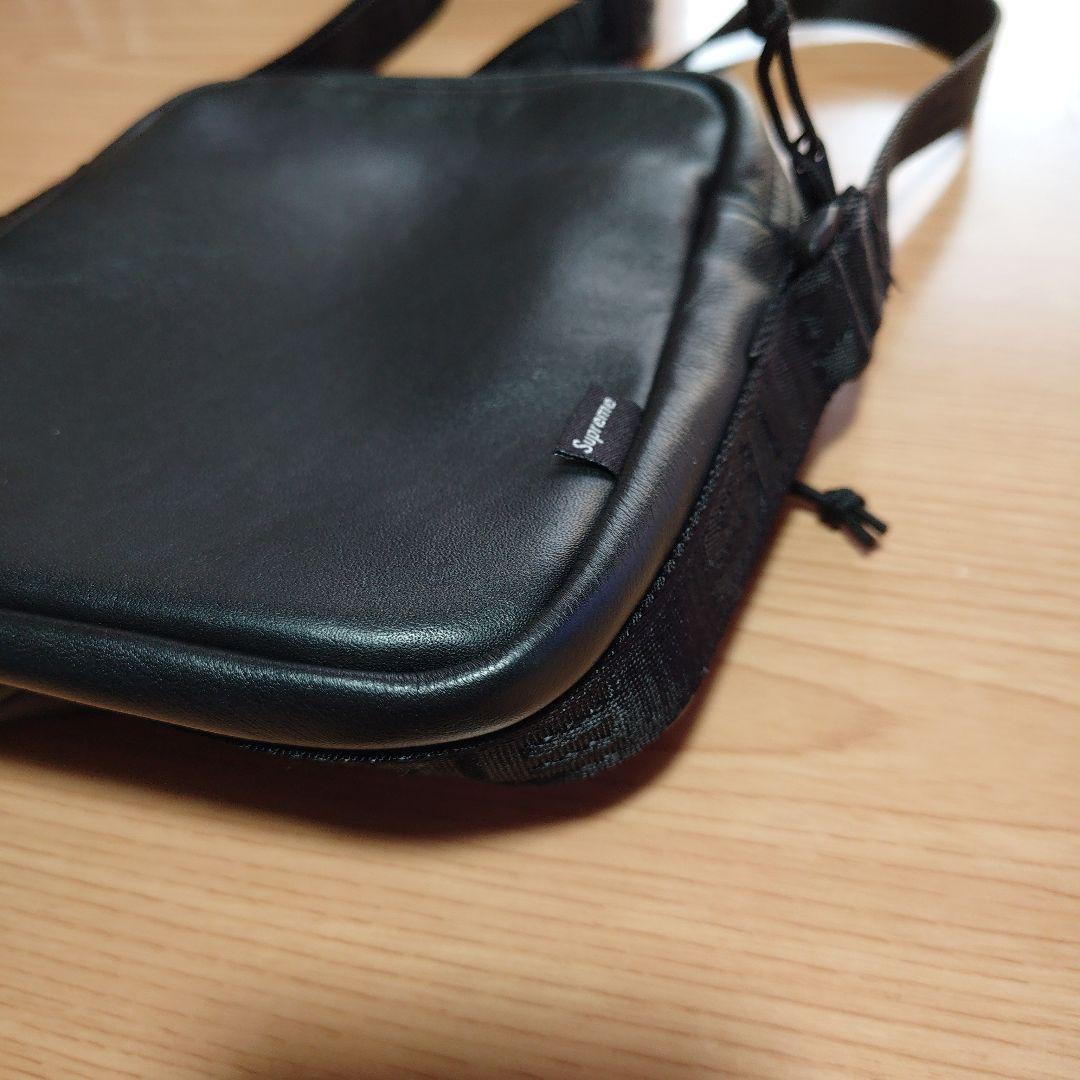 正規品 Supreme シュプリーム Leather ショルダーバック 革 黒