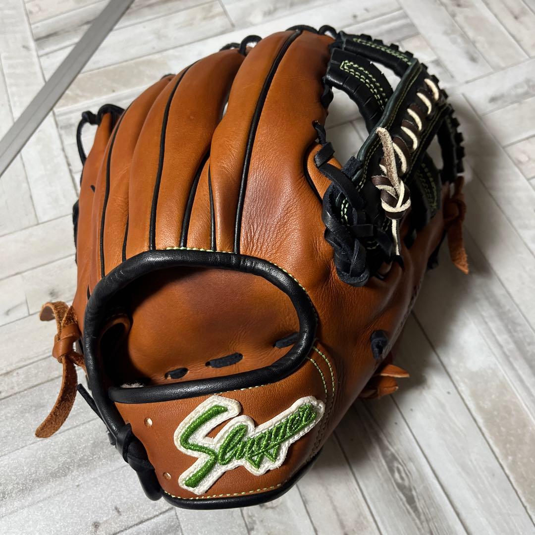 スラッガー　軟式　グローブ　内野手用　L7S3