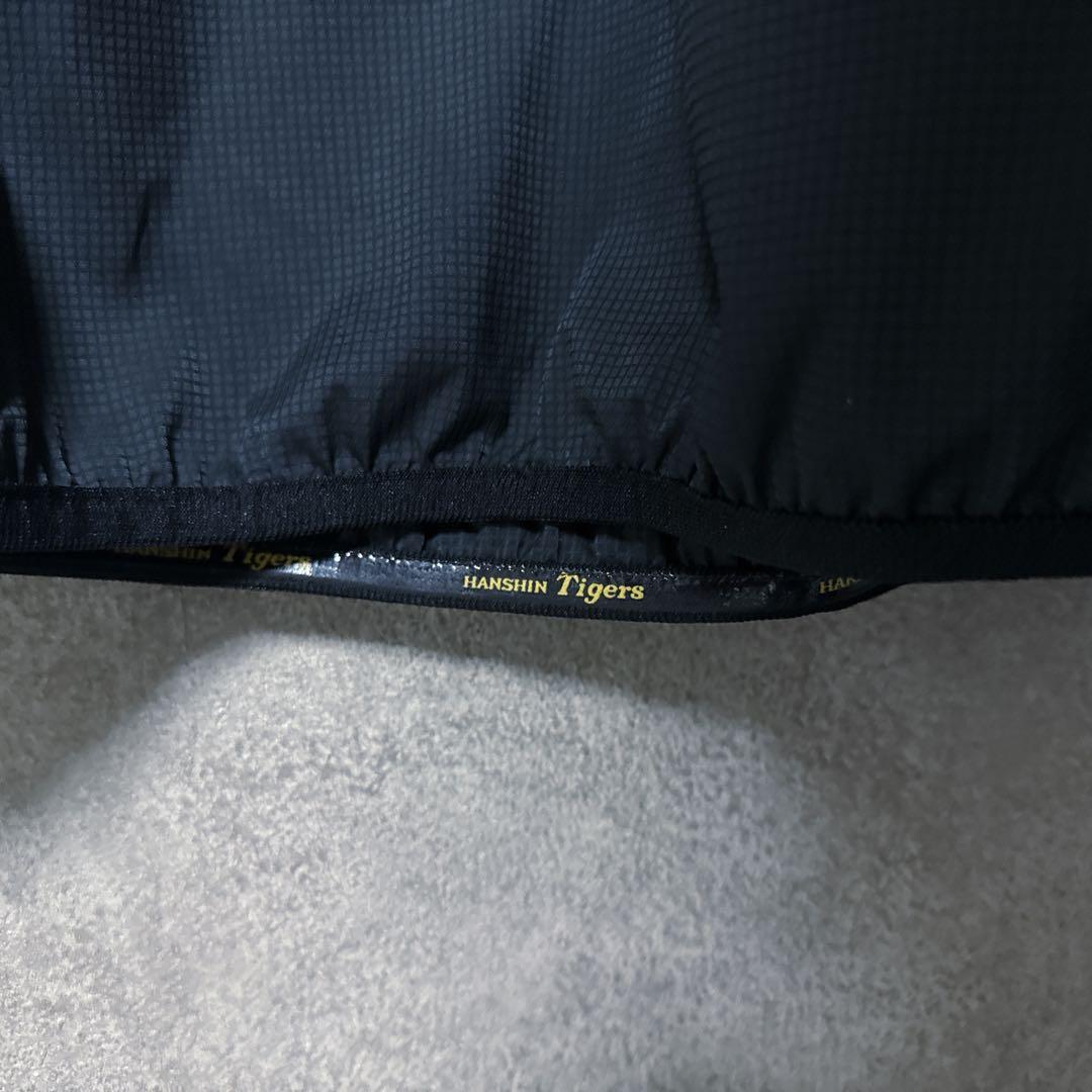 阪神 タイガース 支給品 ハーフジップ ナイロン ジャケット 84 NPB