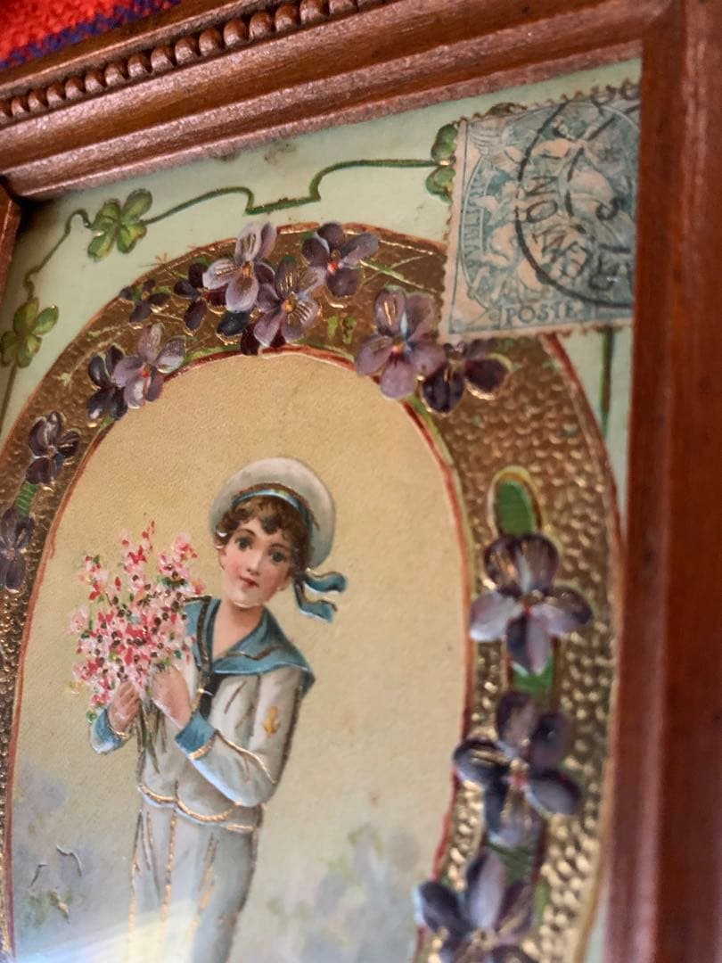 フランスアンティーク　エンボスされた絵葉書が入ったペアの小さな可愛過ぎる額！