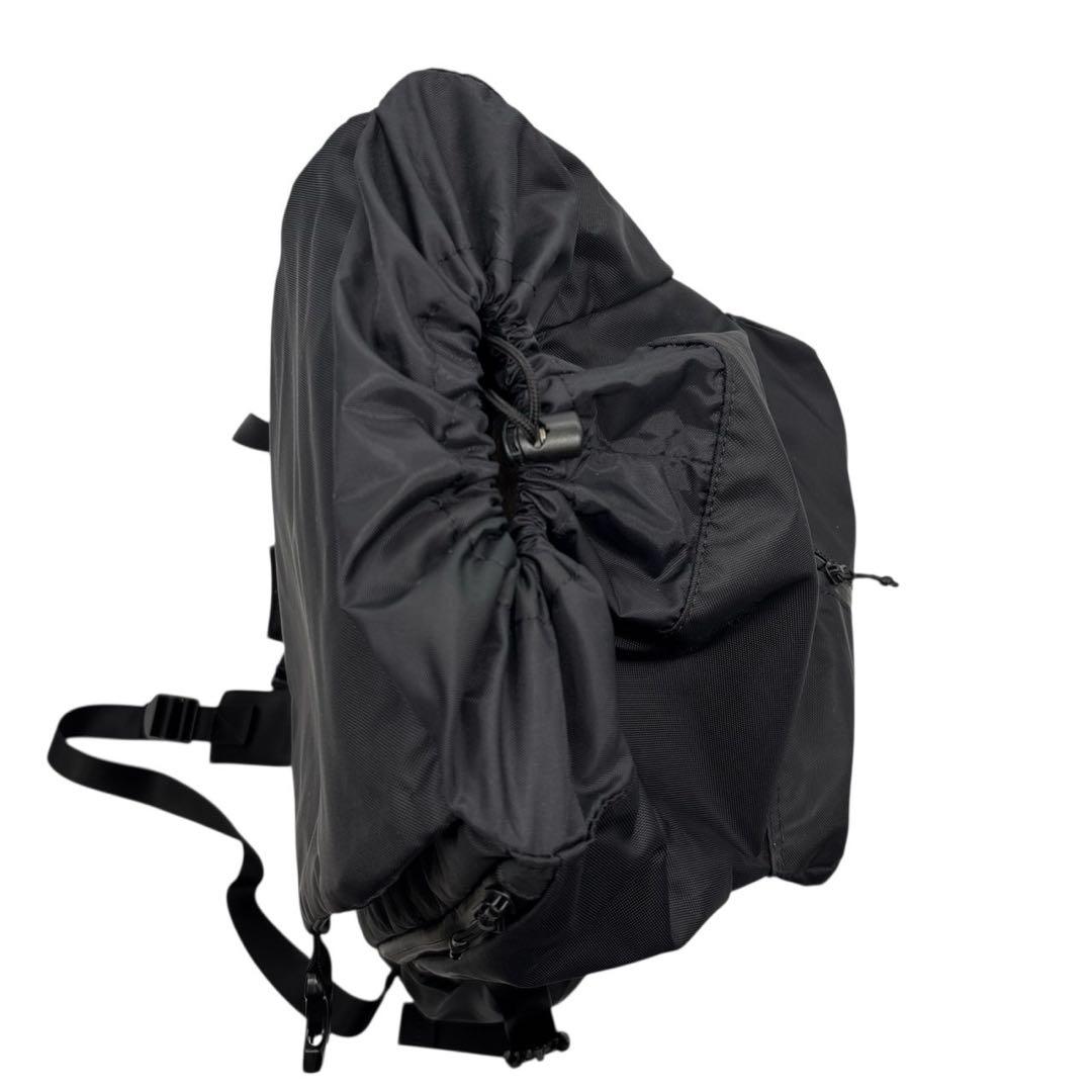 美品◎イアパピヨネ バーラップアウトフィッター A4可 リュック 巾着 男女 黒