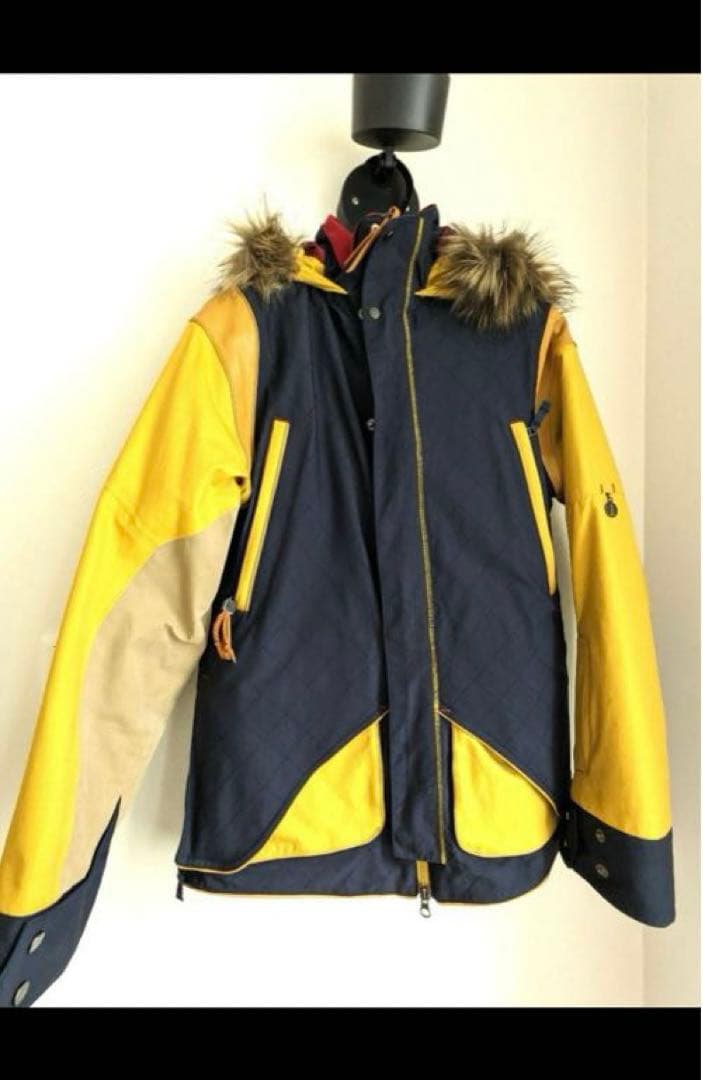 【BURTON】スキー・スノボウェア上下セット、レディースＭ