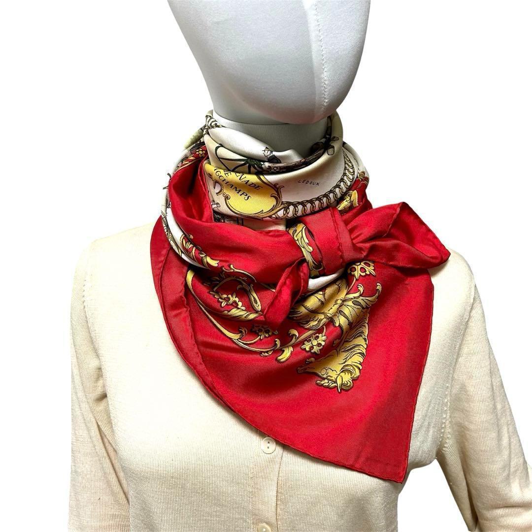 エルメス　HERMES スカーフ　カレ90 LA PROMENADE