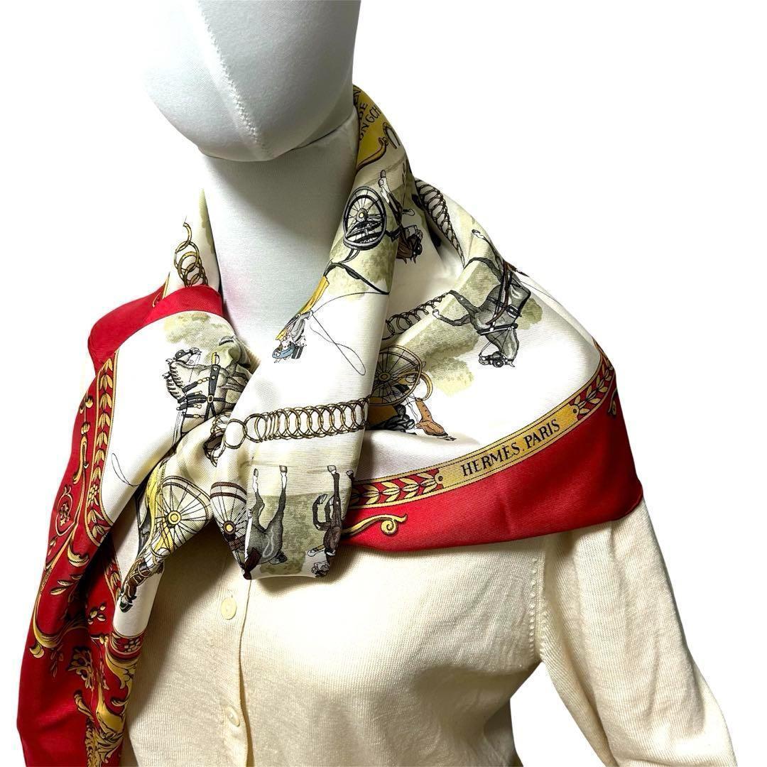 エルメス　HERMES スカーフ　カレ90 LA PROMENADE