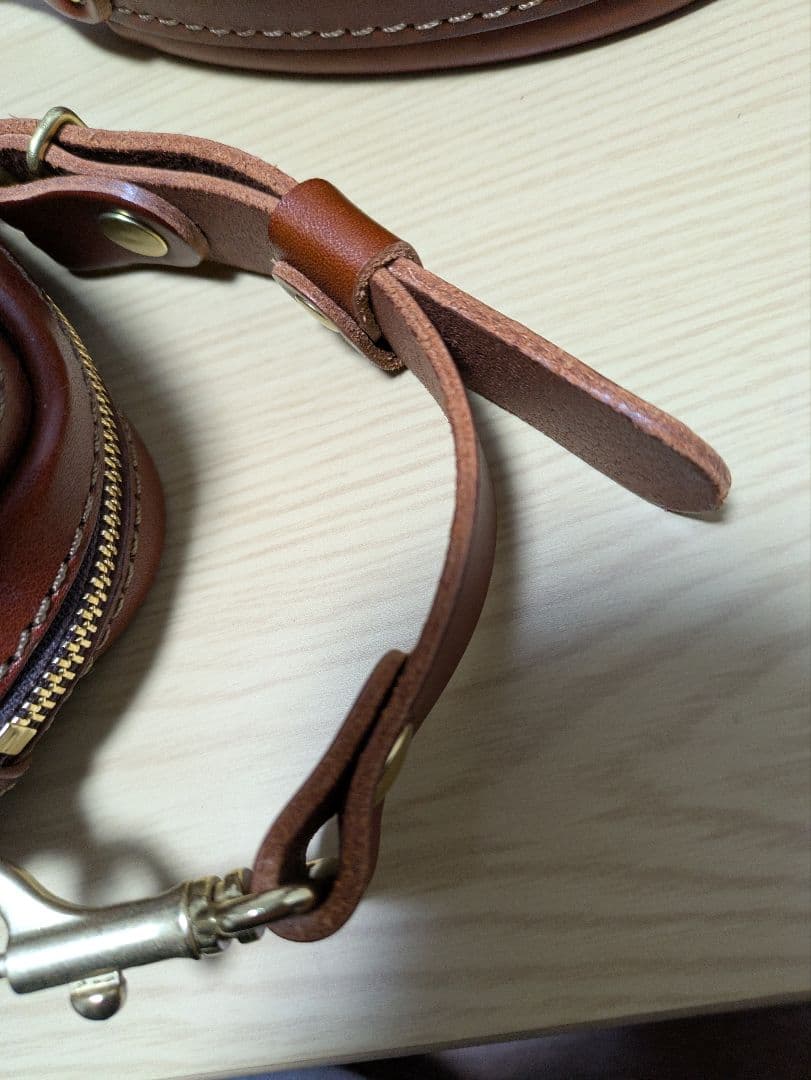 HERZ特注品　二部屋ショルダーバッグ