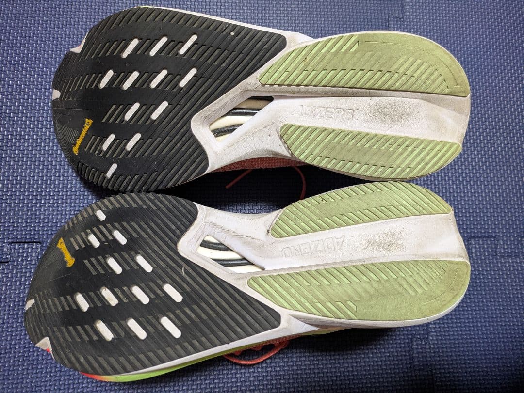 アディゼロボストン12　27.0cm (中古)