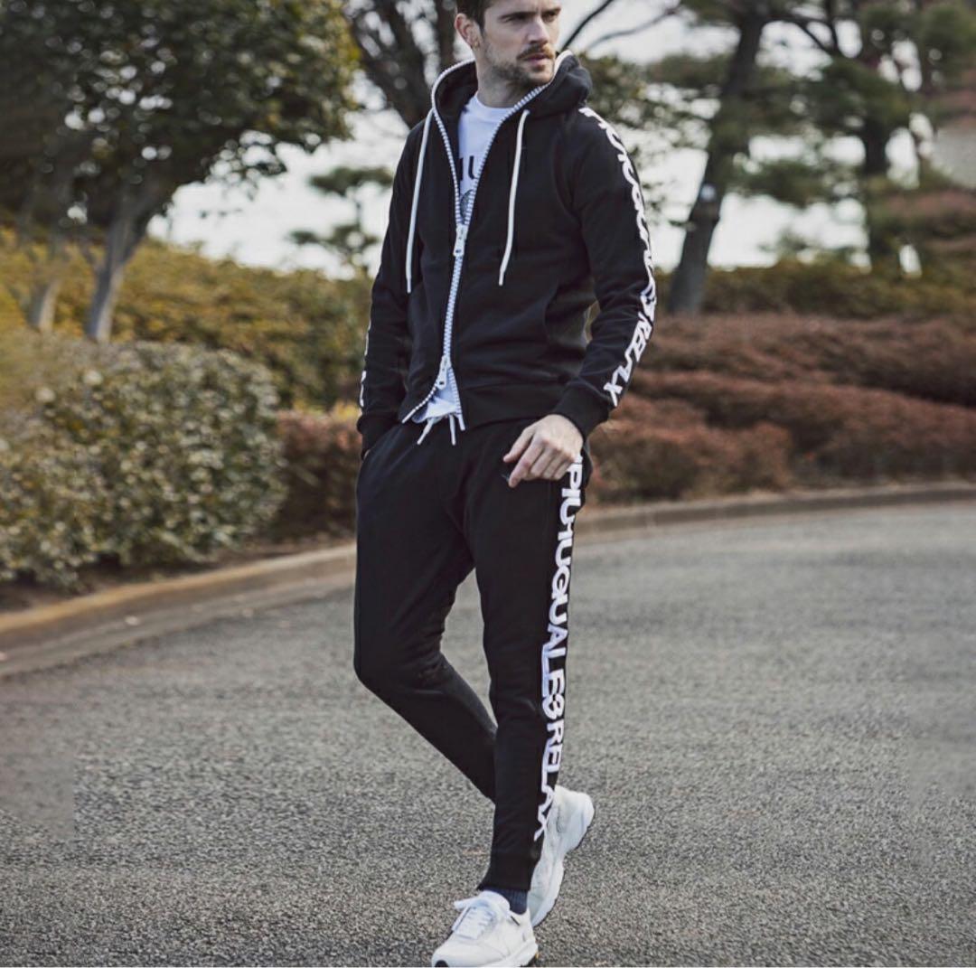 1PIU1UGUALE3 スウェットパーカー&パンツセット