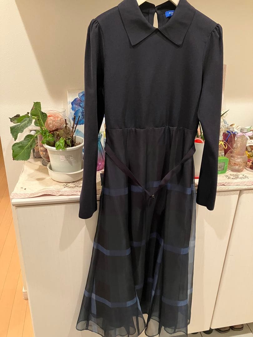 ブルーレーベルクレストブリッジネイビー 長袖 ひざ丈ワンピース38