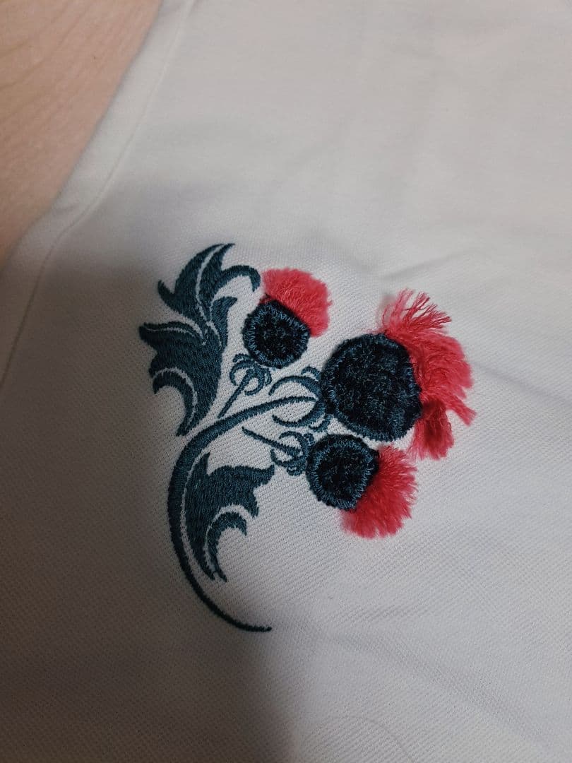 セントアンドリュースゴルフウェア ノースリーブポロ 花柄刺繍、スカートセット