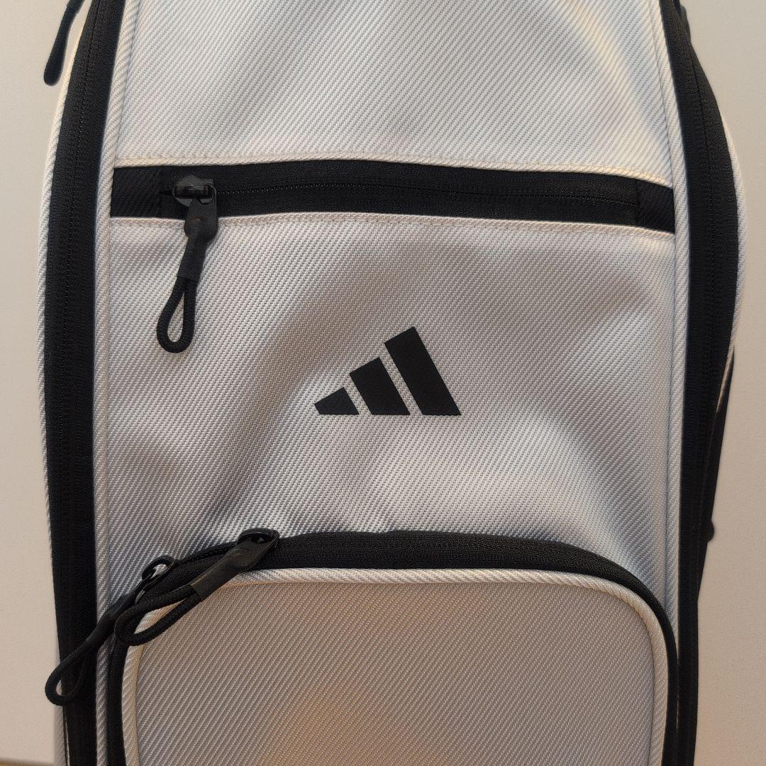 【極美品】即日配送・adidasアディダスゴルフバッグ キャディーIN6699