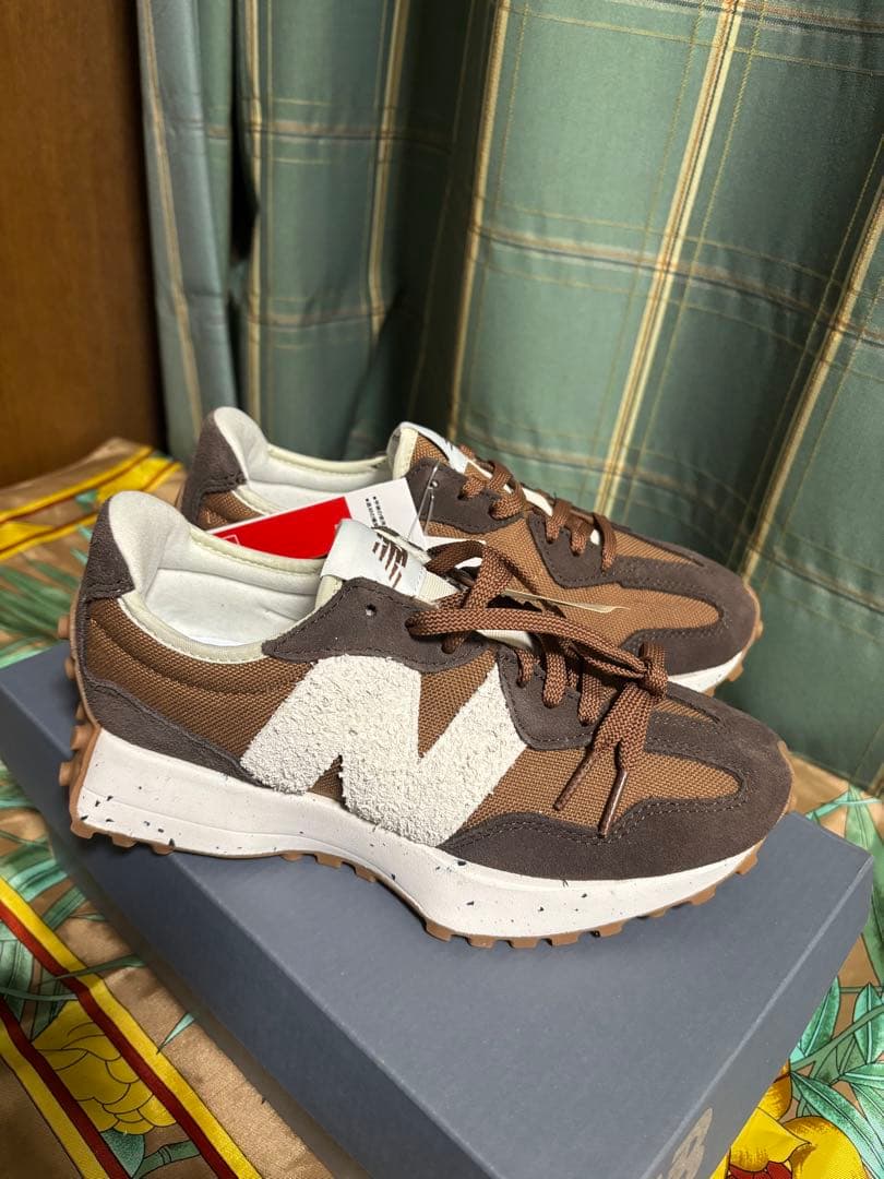New Balance スニーカー 23センチ327ニューバランス 新品