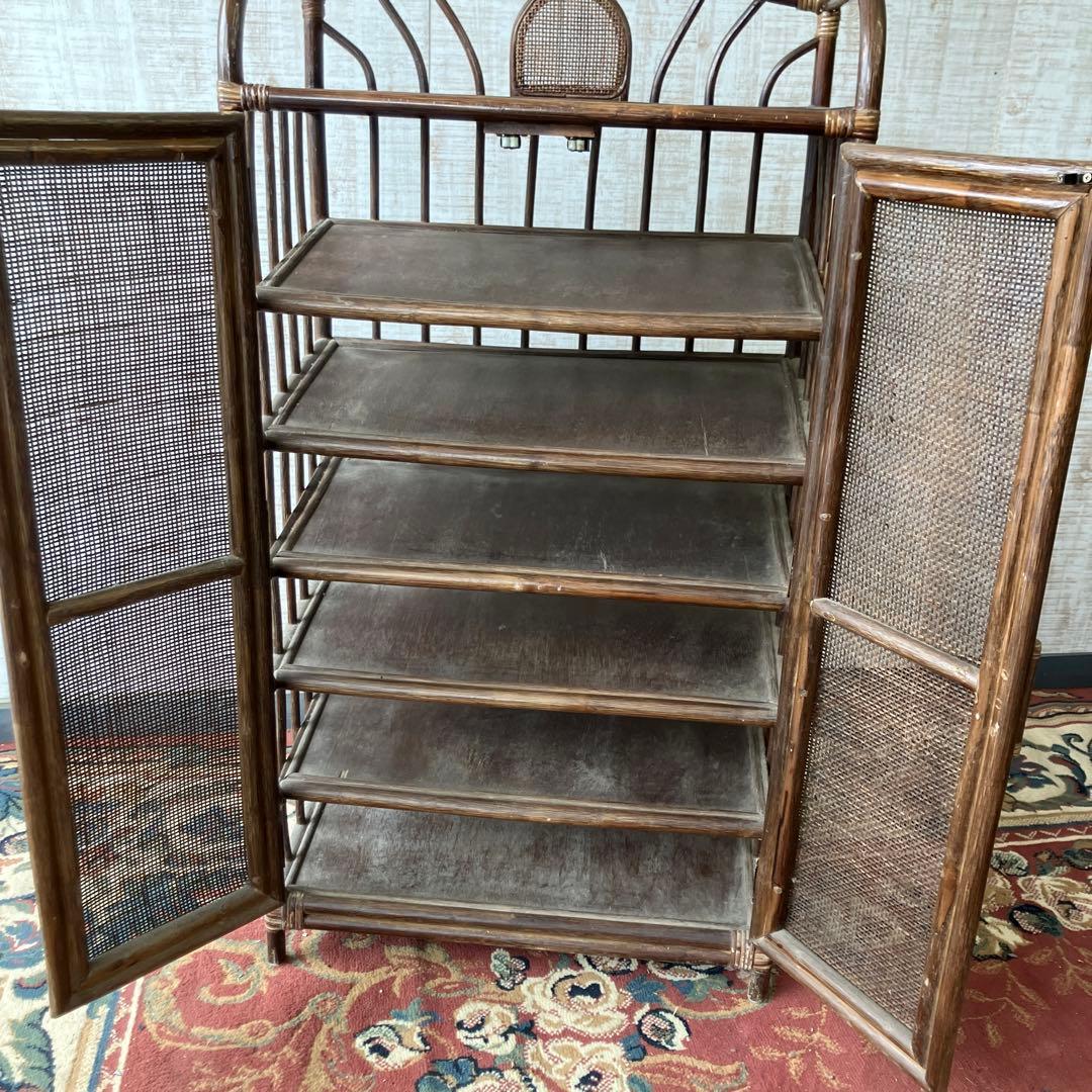 昭和レトロ 扉付き 6段ラタンシューズラック 下駄箱 籐家具 古家具 ビンテージ