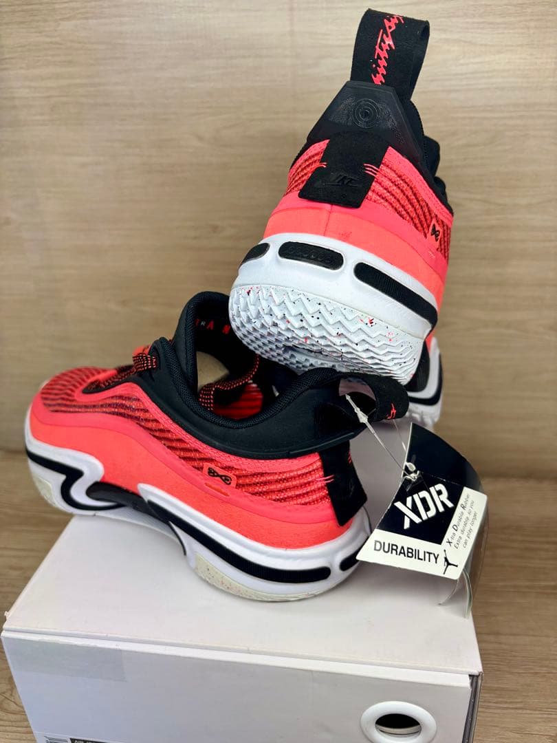 シューズ(男性用) AIR JORDAN 36 LOW PF DH0832-660 26.0cm