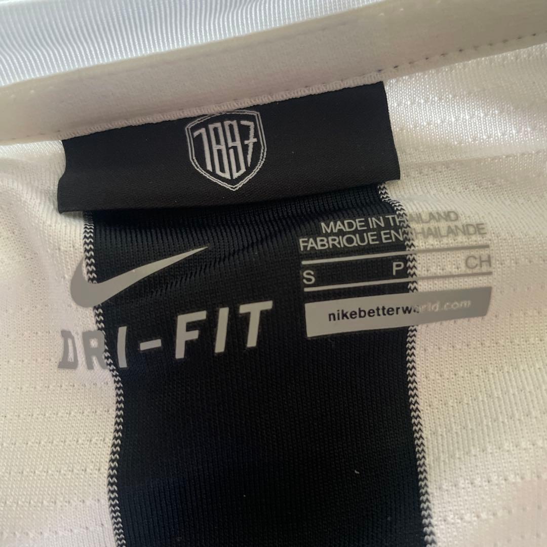 ユベントス　半袖ユニフォーム　８番　Sサイズ