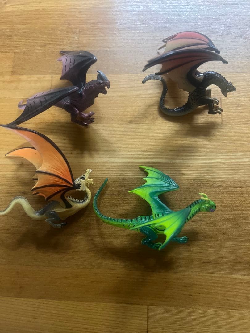 ユニバーサルスタジオジャパン　ハリーポッター　ドラゴン　フィギュアセット