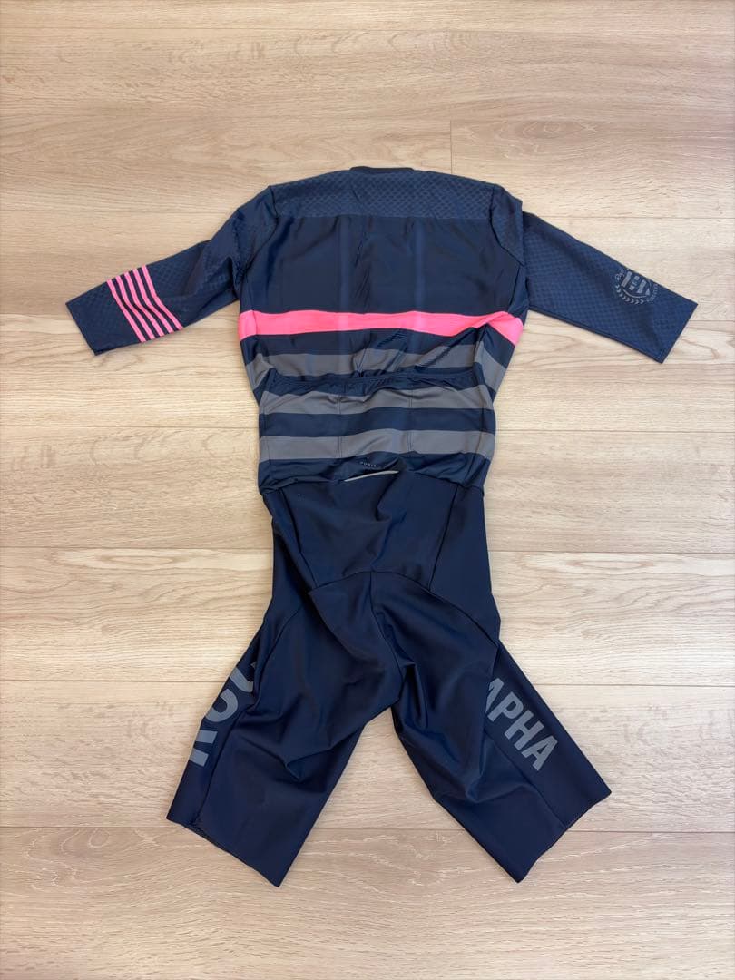 Rapha エアロスーツ