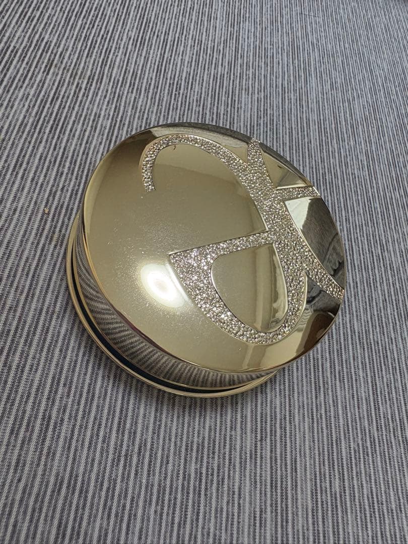 エレガンス プレストパウダー ラ プードル