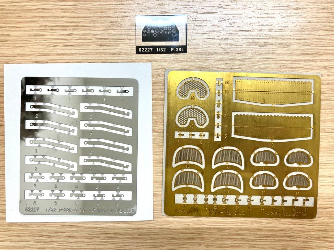 TRUMPETER 1/32 ロッキード P-38L-5-LO ライトニング