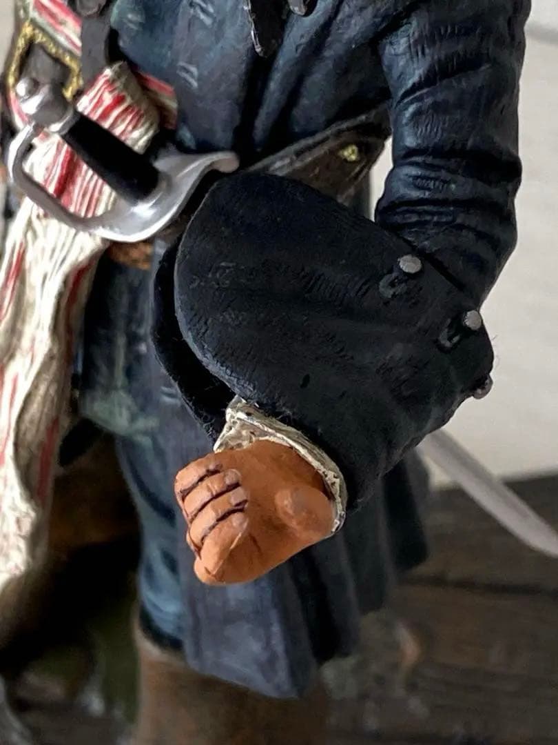 パイレーツオブカリビアン　ジャック・スパロウフィギュア 約30cm