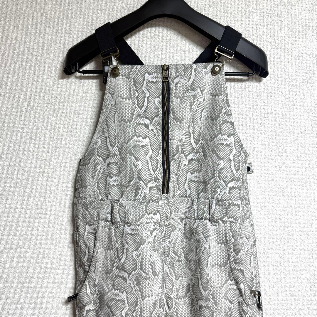 【超美品】DC ディーシー スノーボード ウェア＆パンツ ビブパン 上下 Ｌ