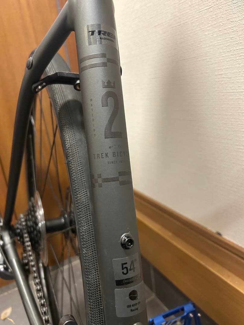 TREK domane al2 gen4 2025 【美品】