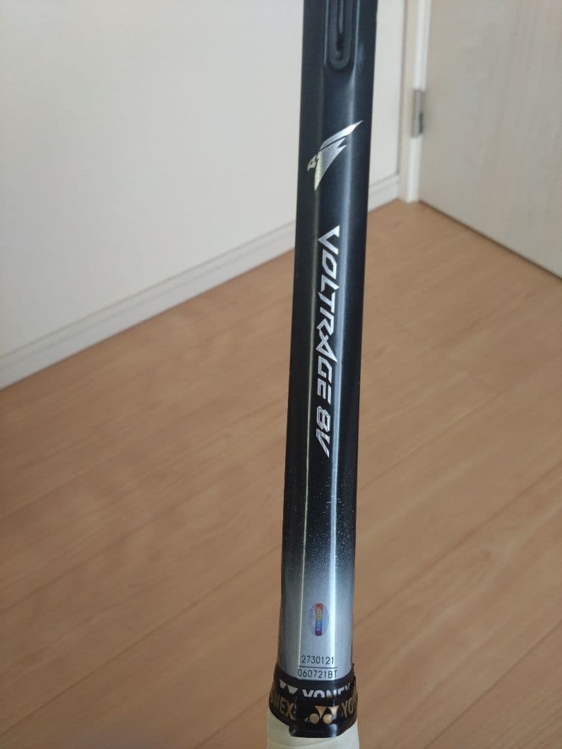 YONEX VOLTRAGE 8V 軟式テニスラケット