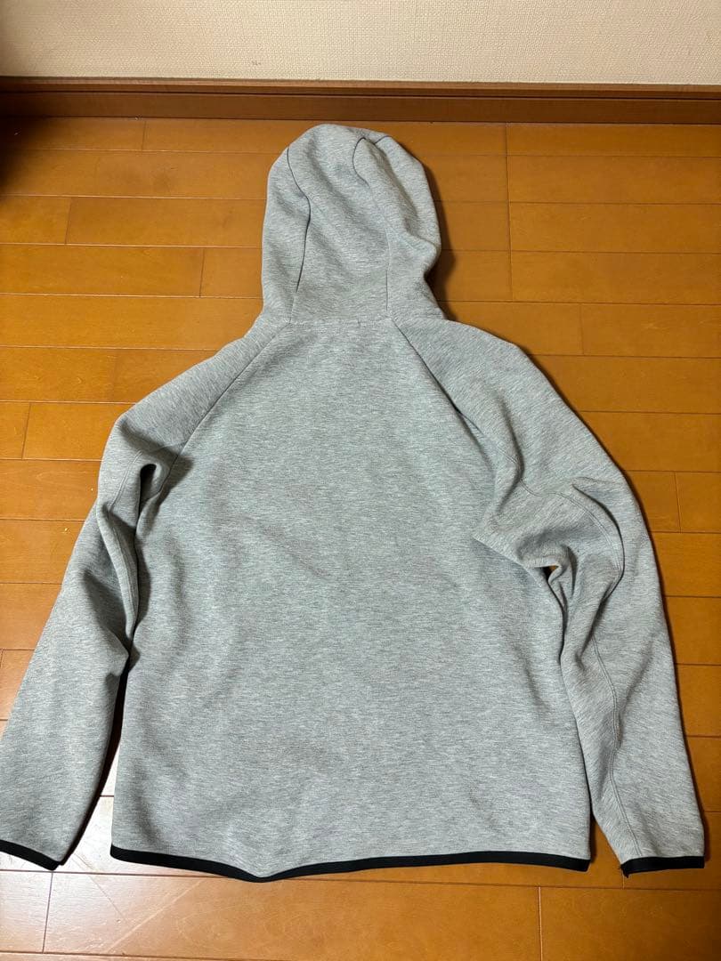 イラン軍　NIKEテックフリーススウェット上下セット サイズM