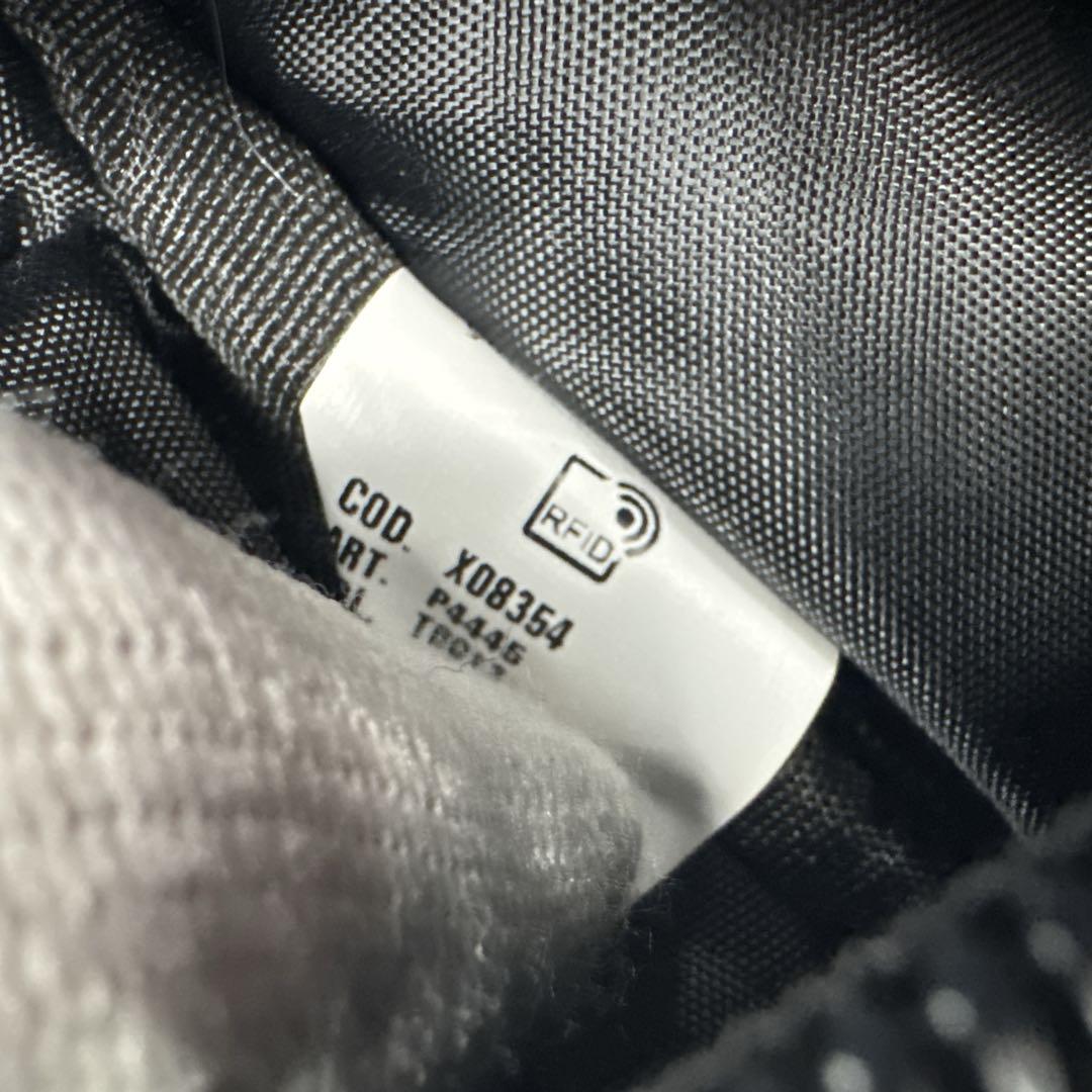 未使用品 DIESEL ディーゼル ビッグDロゴ ボディバッグ