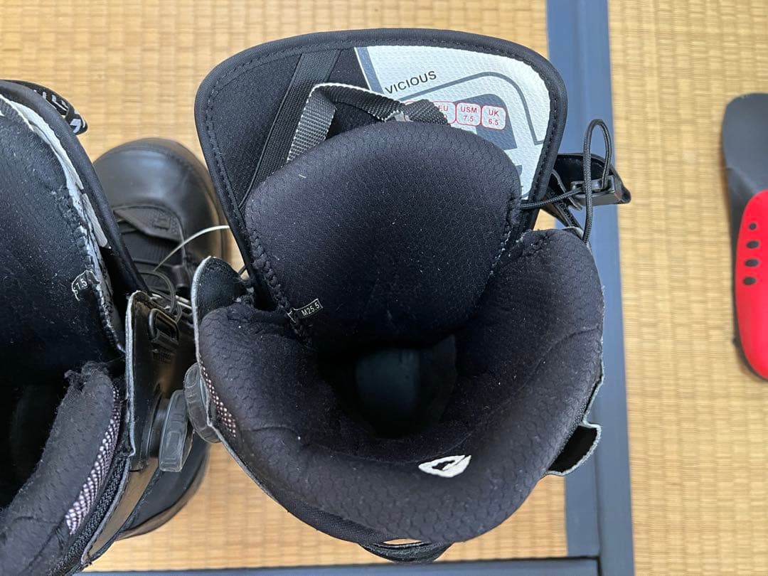 ディーラックス　ビシャス　DEELUX VICIOUS