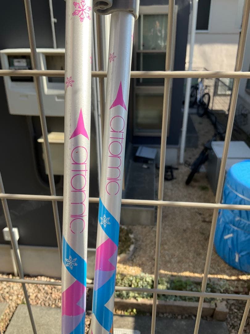 女の子向け　スキー板130cm＋ストックセットPure Conficient