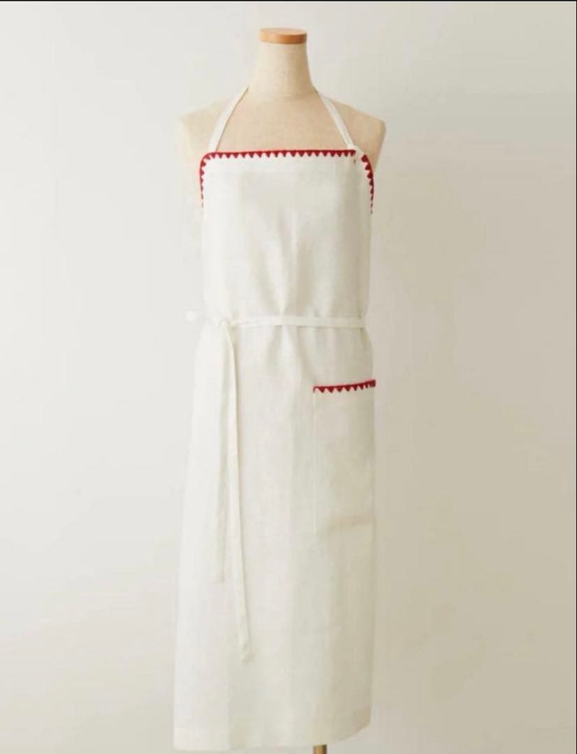 【新品】【新作】⭐️エプロン⭐️TAKIMAKI ⭐️タキマキ⭐️ホワイト　クロス付