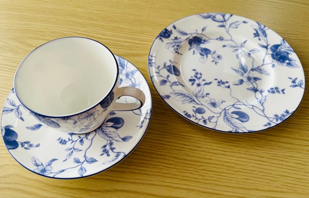 ⭐️poipu⭐️ウェッジウッド ブループラム