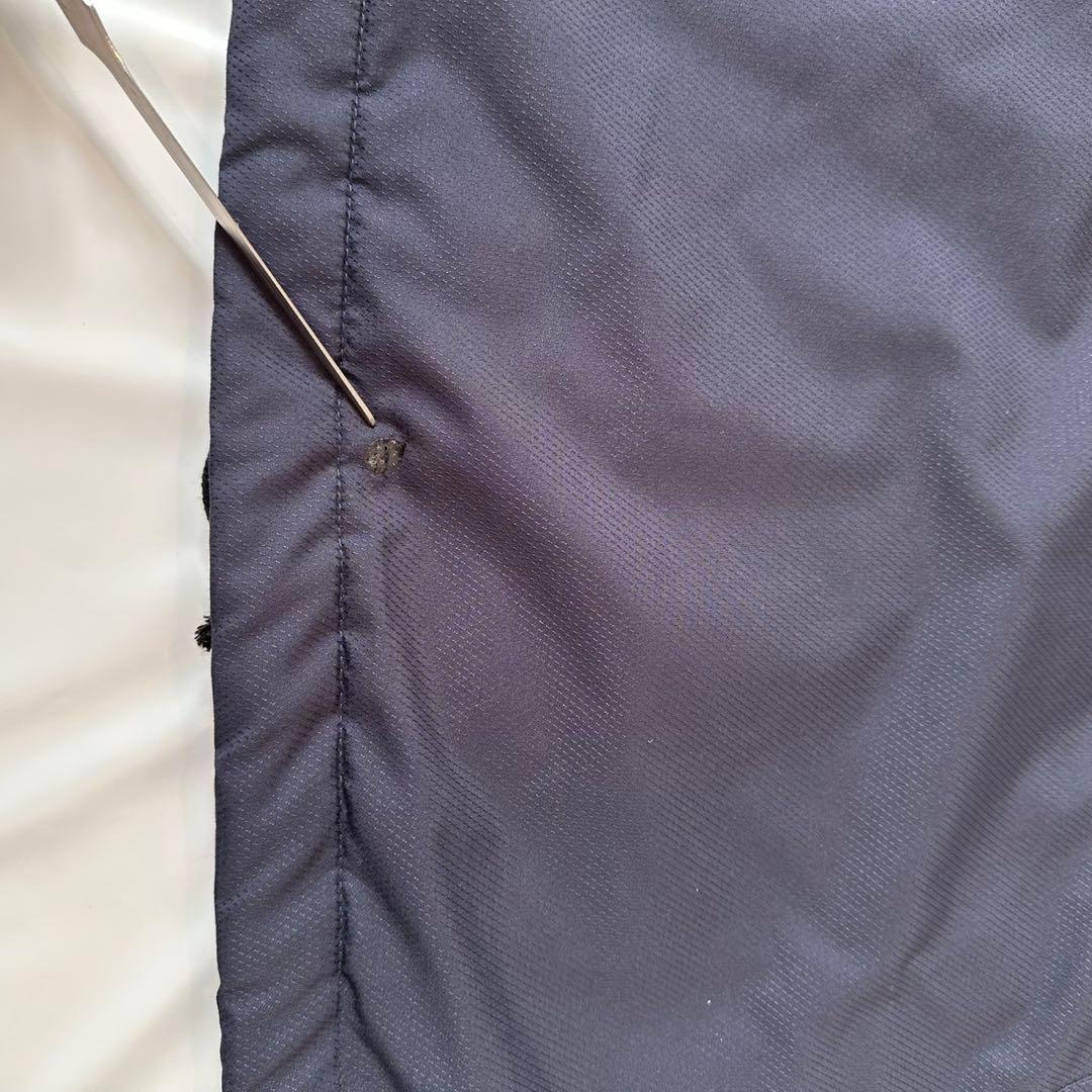 MIZUNO ブレスサーモ素材　トラックジャケット（L）紺　中綿　スポーツ観戦