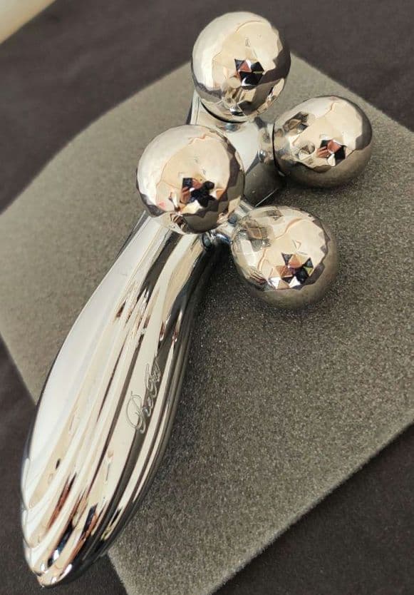 値下げ　超美品 MGTリファ4カラットレイ 【ReFa 4 CARAT RAY】