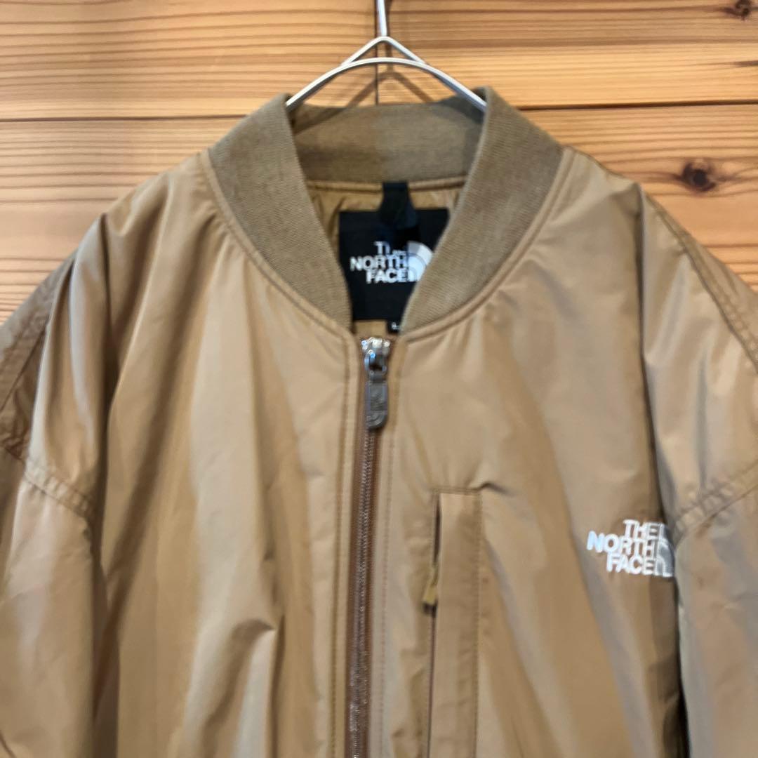 ny82452 インサレーションボンバージャケット　ノースフェイス