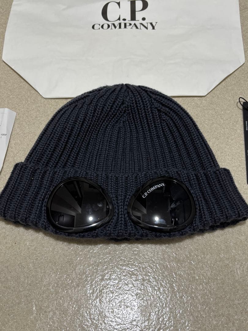 C.P.company ゴーグルビーニー　ネイビー