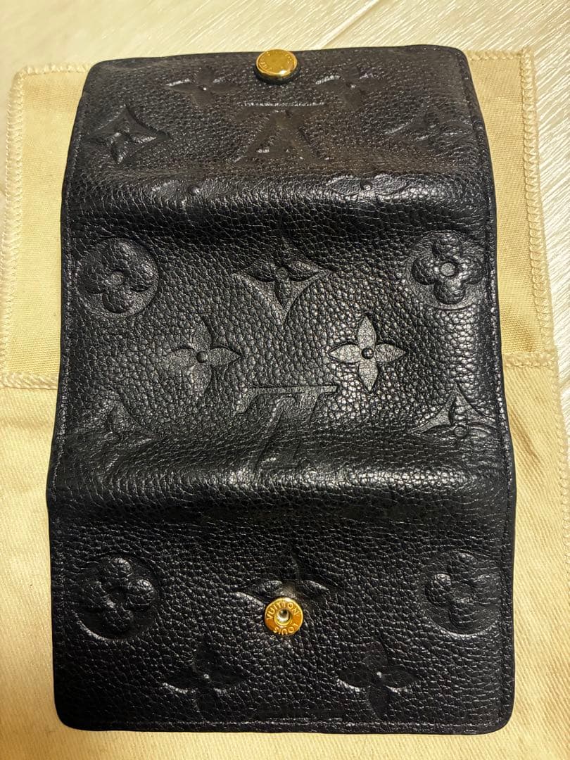 ルイヴィトン ミュルティクレ6 キーケース ノワール アンプラント