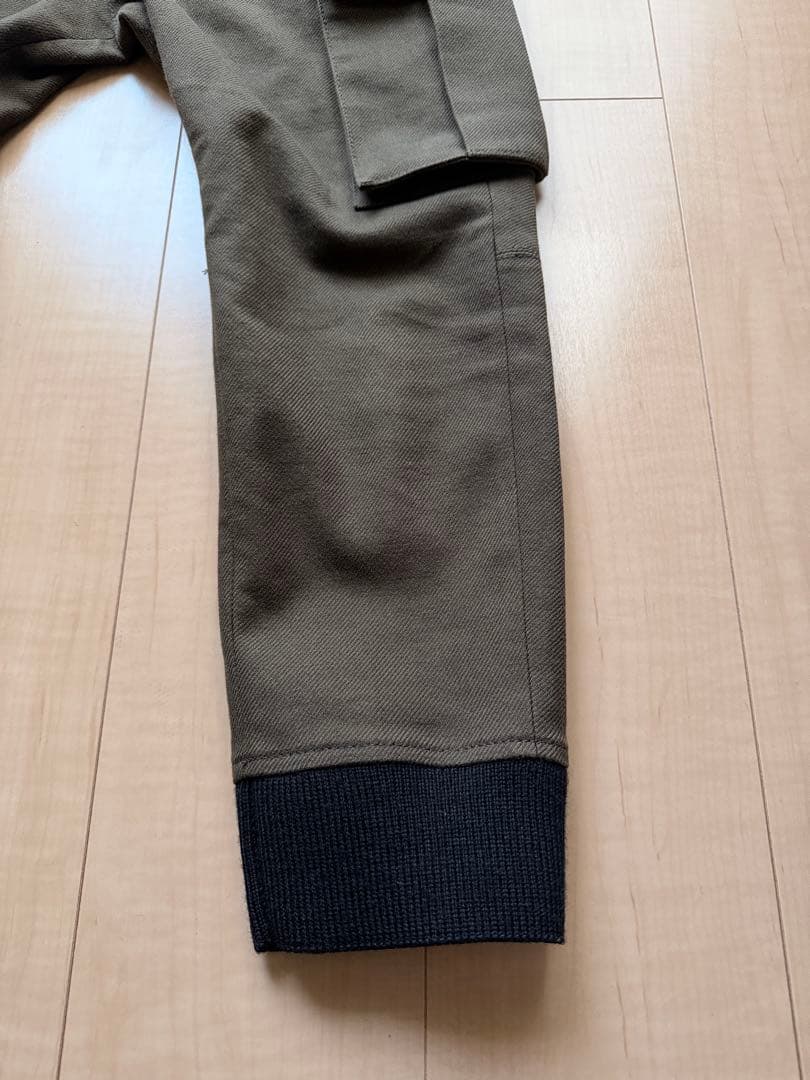 DSQUARED2 ✨ 44 ダークオリーブ　カーゴパンツ